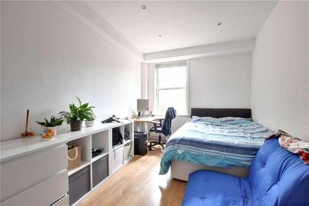 Blackheath Road, London, SE10 - Photo 4