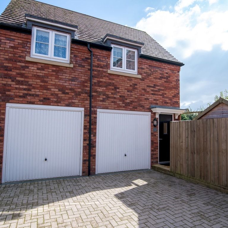 2 Henderson Drive, Meadow Wood Mews, Pershore - Photo 1