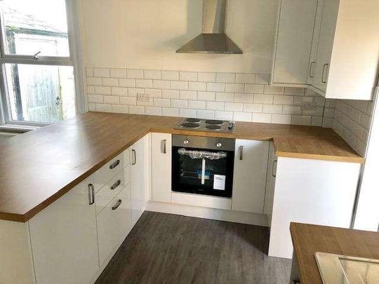 Margate Hill, Acol, Birchington, CT7 - Photo 1