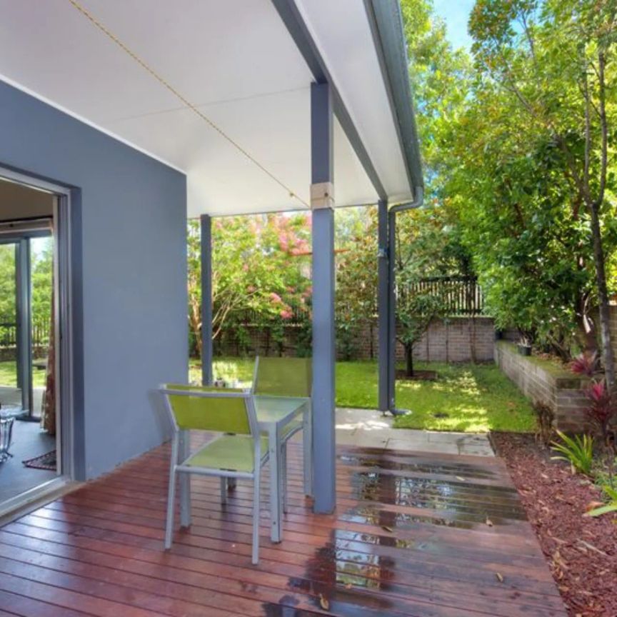 43 Nordica Street, - Photo 1