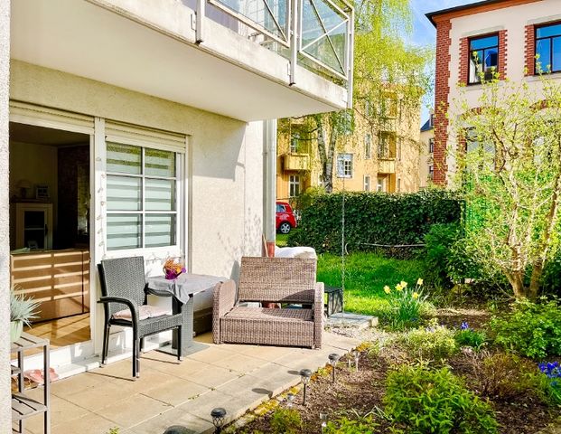 Ruhig wohnen in 2. Reihe ... mit Einbauküche & Terrasse - Foto 1