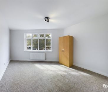 Church Road, Ashford, Surrey,TW15 - Photo 4