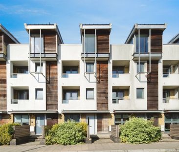 4 Bed Terraced House, New England Street, BN1 - Photo 4