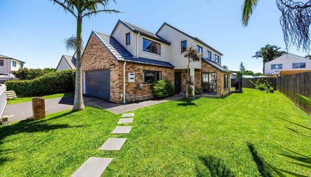 Modern & Spacious 4-Bedroom in Prime Favona Lo... - Photo 5