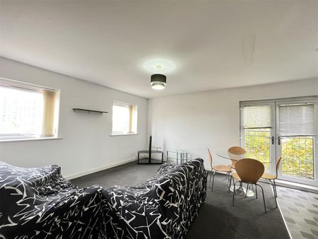 2 Bedroom Apartment To Rent - Photo 2