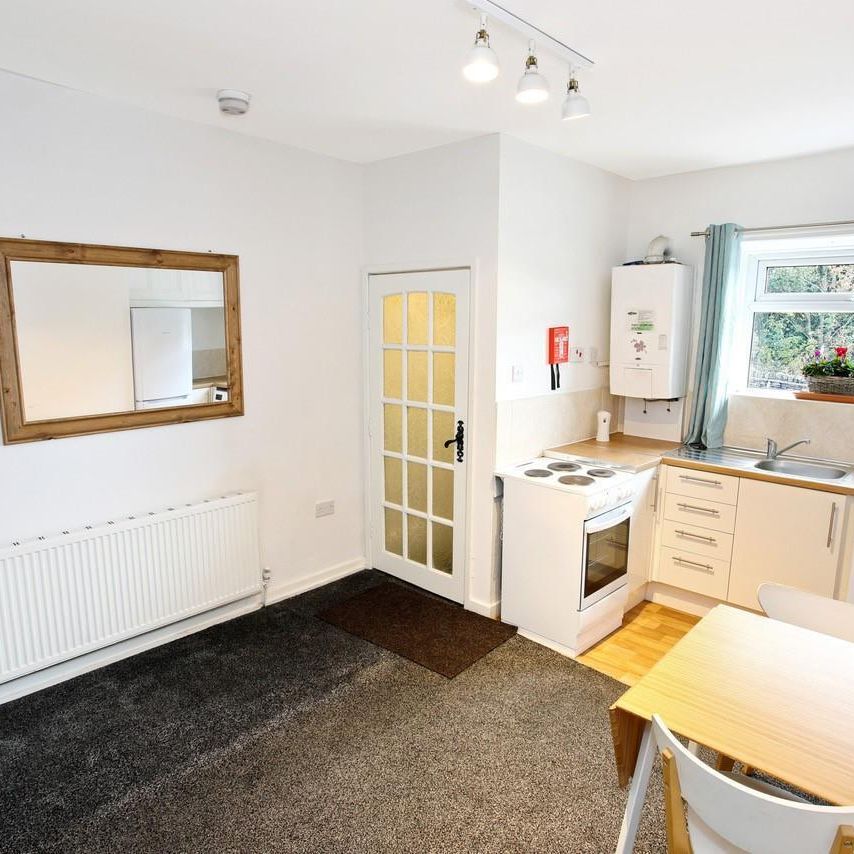 Keighley Road, Halifax - Photo 1