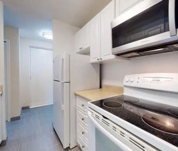 22 Elkhorn Drive - The Richelieu | 22 Elkhorn Drive, North York - Photo 1