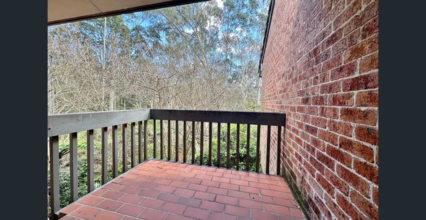 Furnished serene urban lifestyle with unique opportunity, well presented in the great location! - Photo 1