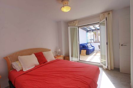 Townhouse in Bahía de Marbella - Photo 5