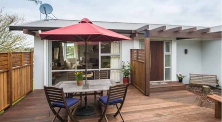 Family home, great location - Photo 4