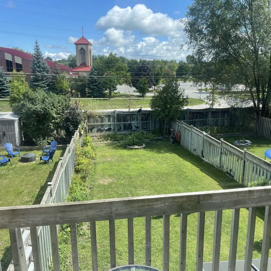 For Lease - 53 Hattie Court Unit# Main, Georgina, Ontario - Photo 1