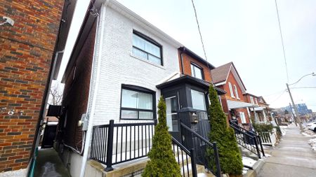 For Lease - 583 Old Weston Road, Toronto, Ontario - Photo 3