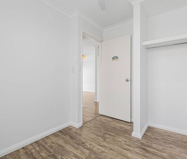 IMMACULATE THREE BEDROOM HOME - Photo 5