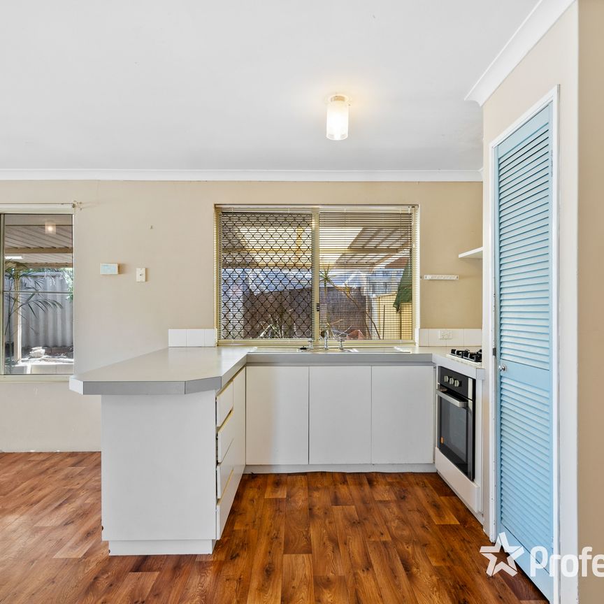 55 Cockman Cross, Stratton WA 6056 - Photo 1