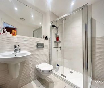 4 bedroom house - townhouse - Photo 3