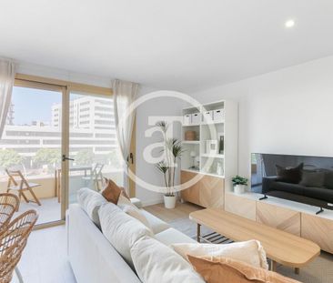 Piso de alquiler en Carrer de Pi I Margall, Port - Photo 1