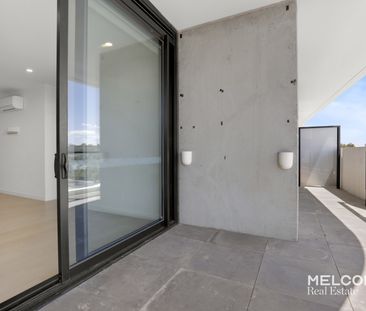 RESORT STYLE LIVING AT IT'S BEST - UNFURNISHED - Photo 2