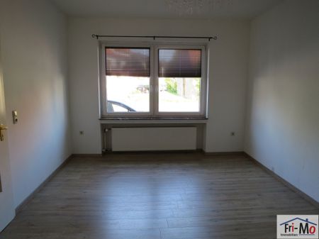 Bünde-### Schnuckelige 2 Zimmer Single-Wohnung im EG in Bünde ### - Photo 3