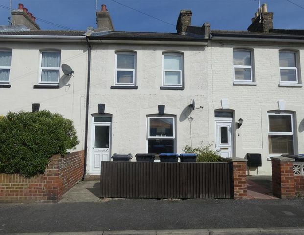 3 bedroom terraced house to rent - Photo 1