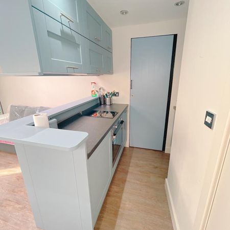 Studio to rent - Photo 3