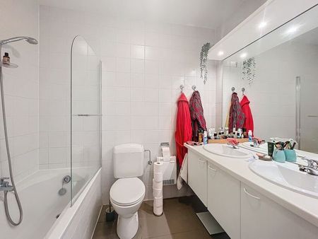 Appartement te huur - Photo 2