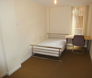 2 bed Flat Flat , Montgomery Place, Montgomery Terrace Road, Sheffield - Photo 6