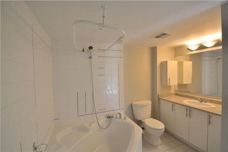 For Lease - 92 King Street Unit# 211, Toronto, Ontario - Photo 5