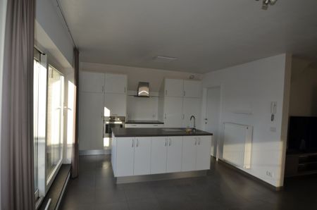 Woning met 2 slpk, bureau en garage - Photo 4