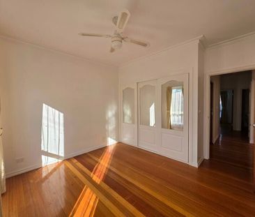 Altona North - Photo 6