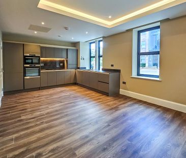 3 bedroom apartment to rent - Photo 1