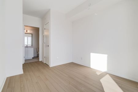 For Lease - 3071 Trafalgar Road Unit# 507, Oakville, Ontario - Photo 5