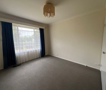 * Perfectly Located * - Photo 5