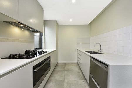Three bedroom plus study in the Heart of Strathfield CBD - Photo 3