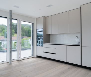 3.5-Zimmer-Attika mit grosser Terrasse in Killwangen mieten - Photo 2