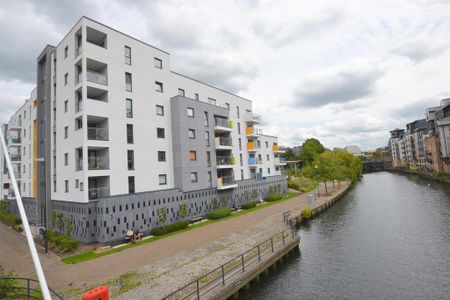 2 bedroom apartment to rent - Photo 5