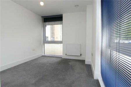 Cobalt Quarter, Ocean Village - Photo 5