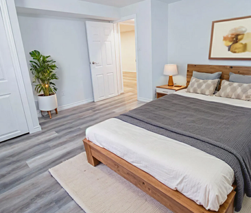 5-Bedroom House with Full In-Law Suite – St. Catharines! - Photo 6 | Rentumo
