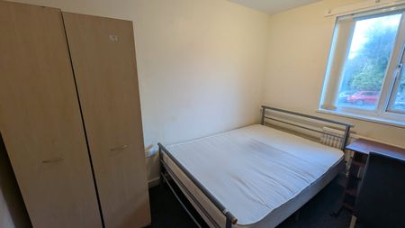 6 bedroom property to rent Unit 69 Park Village, 200 Norfolk Park Road, Sheffield, S2 - Photo 2