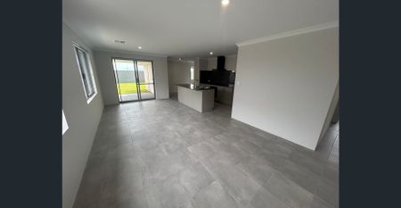 Brand New Family Home in Peaceful Ravenswood – Ready to Move In! - Photo 2