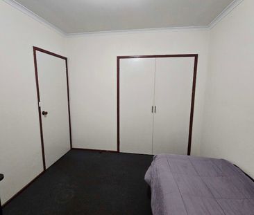 Noble Park - Photo 1