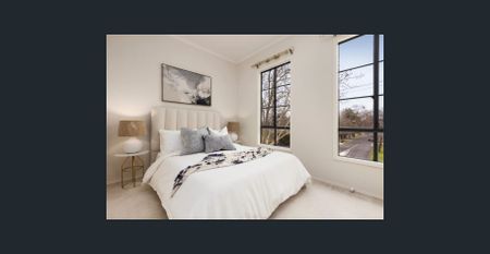 Stylish Family Home in the Balwyn High School Zone - Photo 5