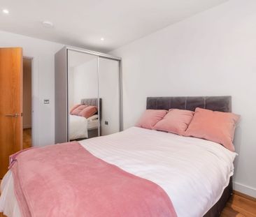 2 bedroom flat to rent - Photo 4