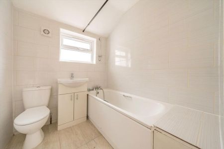 4 bedroom house to rent - Photo 5