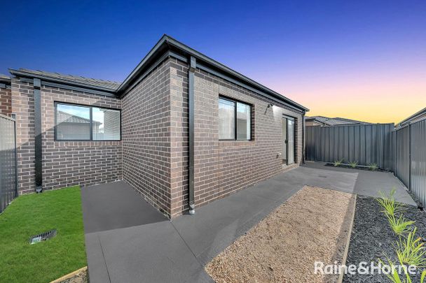 5 Crib Street, Tarneit, VIC 3029 - Photo 1