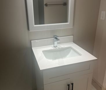 For Lease - 973 Francine Crescent Unit# Bsmt, Mississauga, Ontario - Photo 6