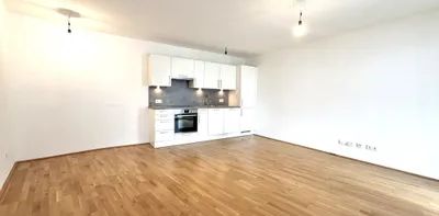 3-Zimmer-Loggia-Wohnung mit moderner Ausstattung in Hof-Ruhelage - Photo 2