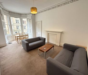 3 bedroom flat to rent - Photo 2