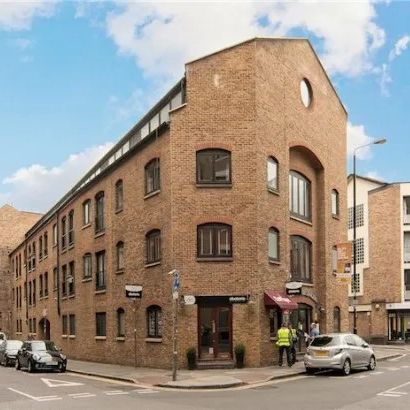 Studio Flat, Carronade House, E1W - Photo 4