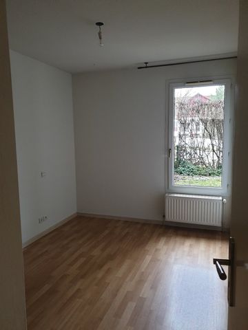 Location Appartement 3 pièces 67m² PRINGY 74370 - Photo 3