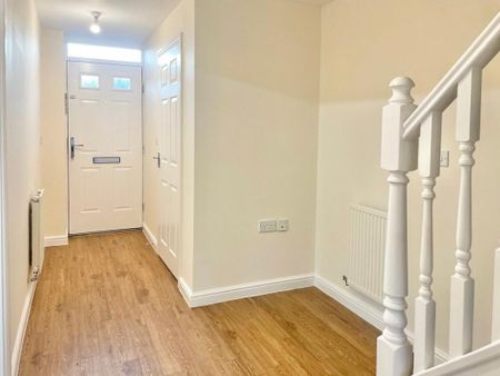 3 bedroom terraced house to rent - Photo 4